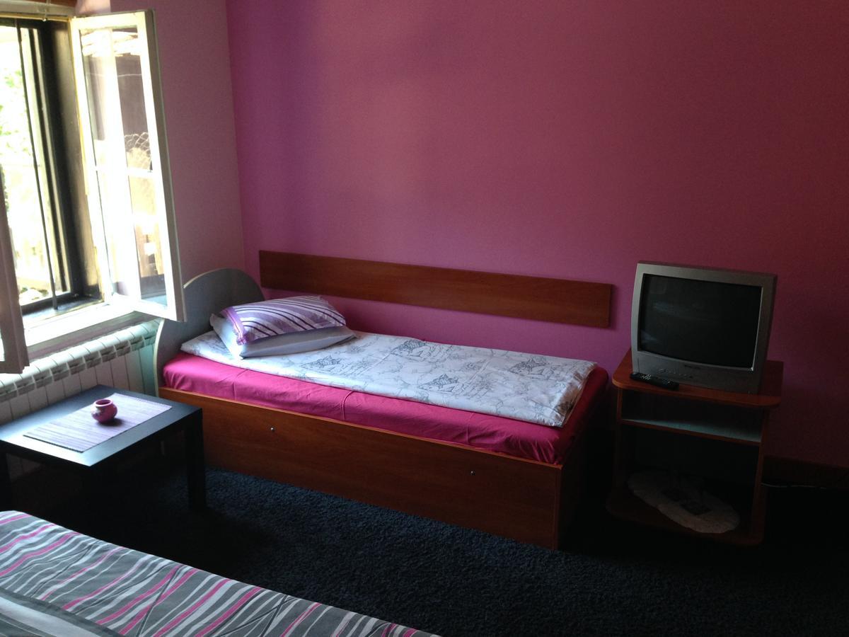 Hotel Bilyana Lovetsj Buitenkant foto